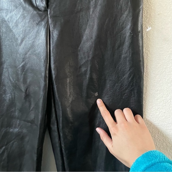 Aritzia Babaton black vegan leather pants size 8 - Picture 4 of 14